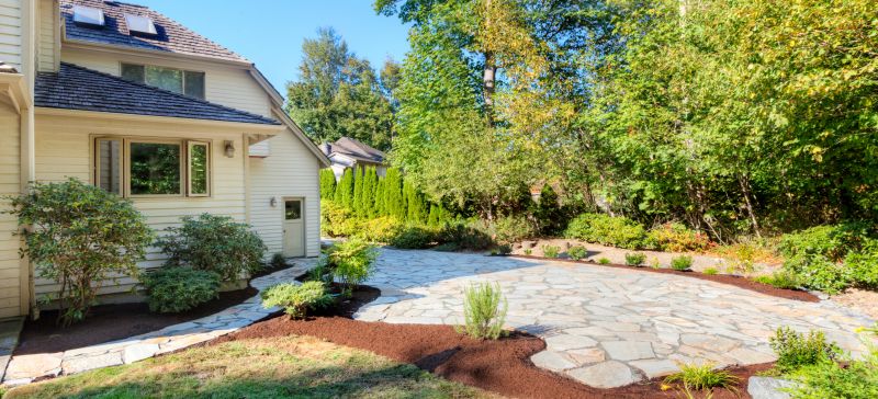Natural Stone Pavers in Landscape Design